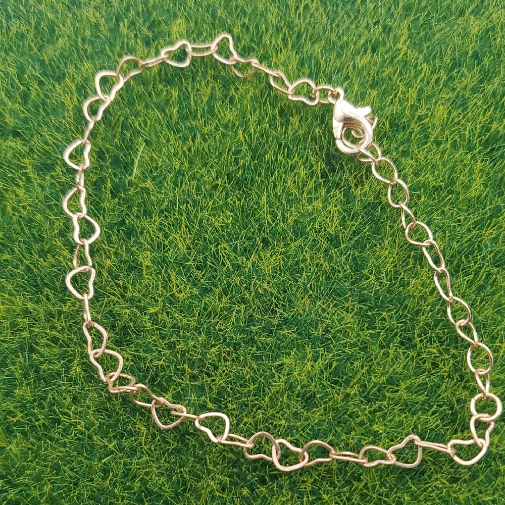 Elegant‎ Gold Tone Delicate Heart Bracelet B3419